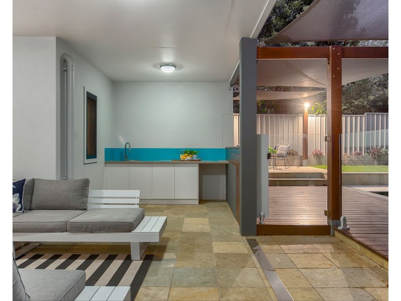 39 Weemala Street, The Gap QLD 4061