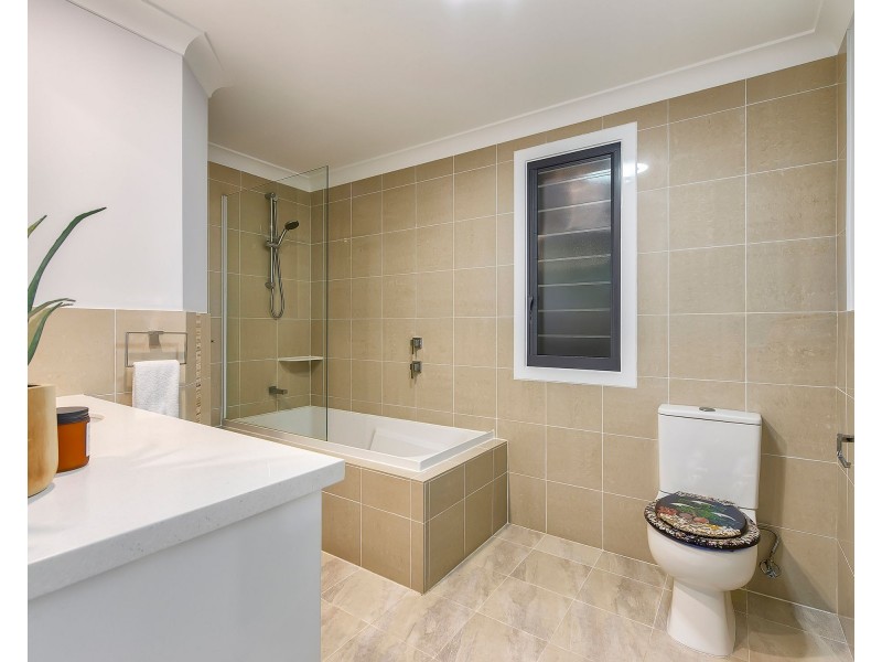 39 Weemala Street, The Gap QLD 4061