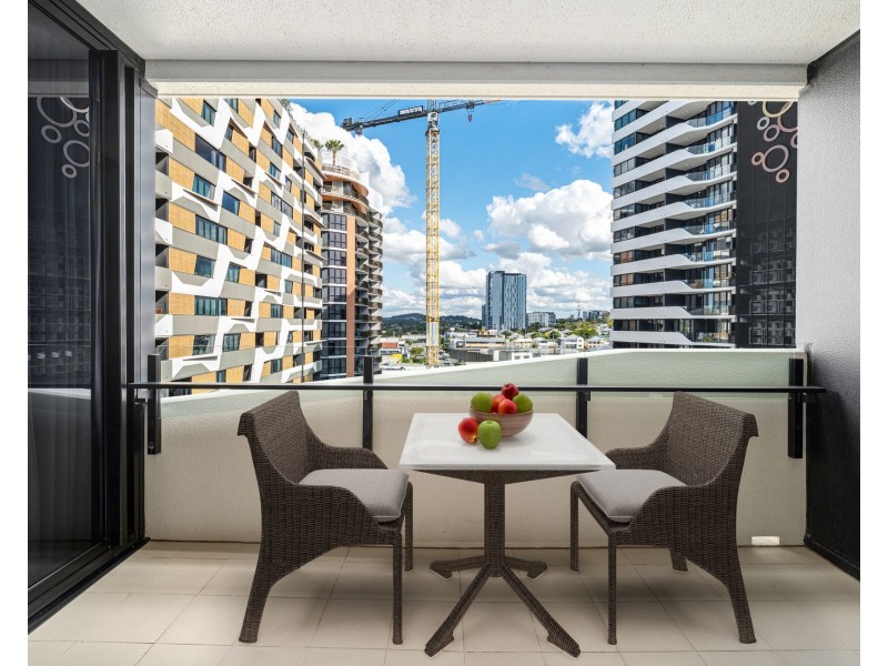 801/17 Deshon St, Woolloongabba QLD 4102