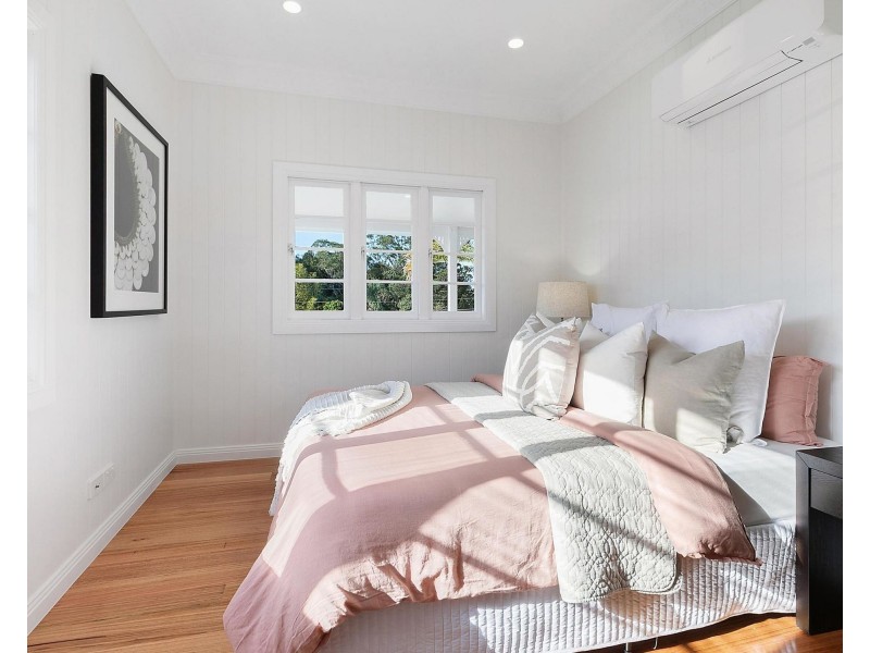 71 Sunshine Avenue, Tarragindi QLD 4121