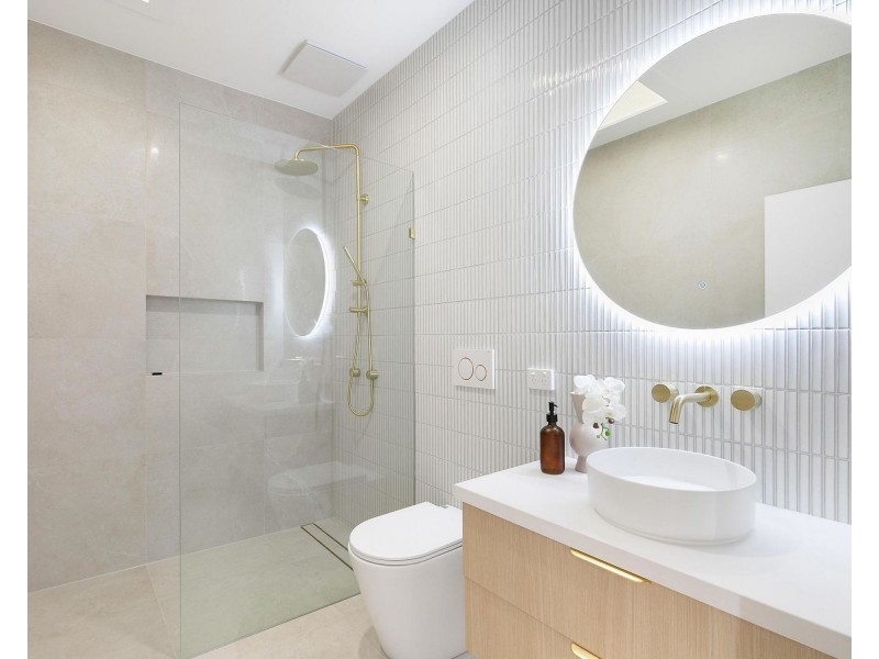 71 Sunshine Avenue, Tarragindi QLD 4121