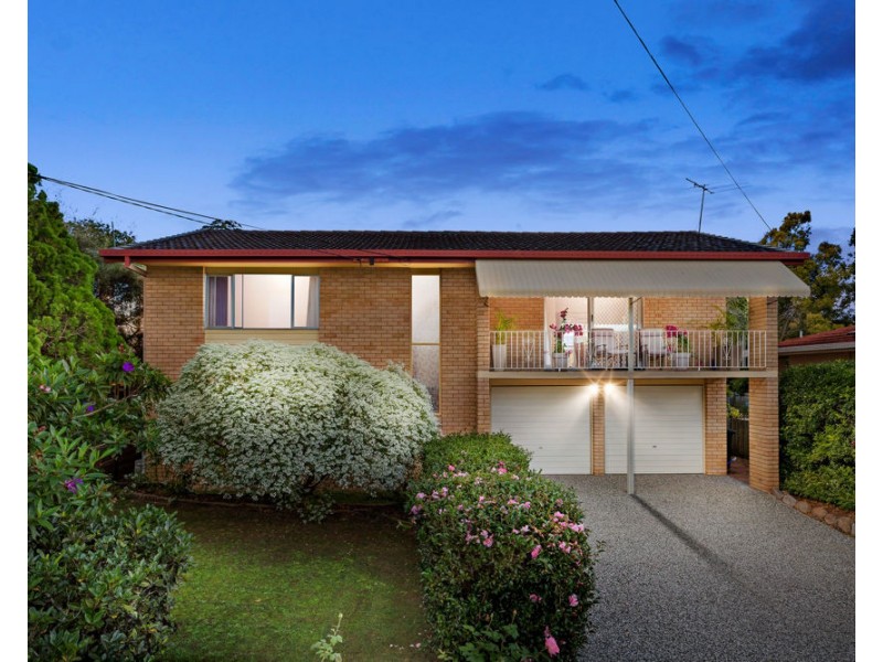 5 Colombo Street, Wishart QLD 4122