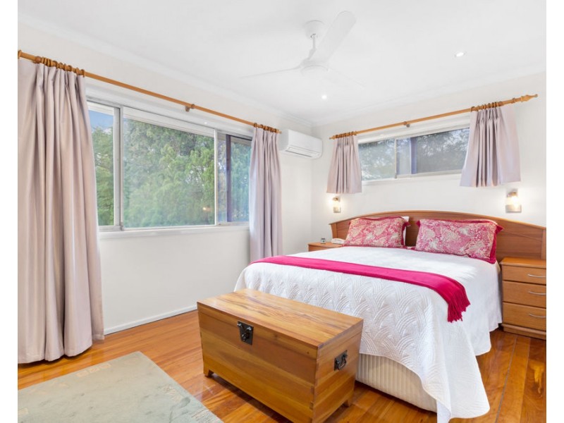 5 Colombo Street, Wishart QLD 4122