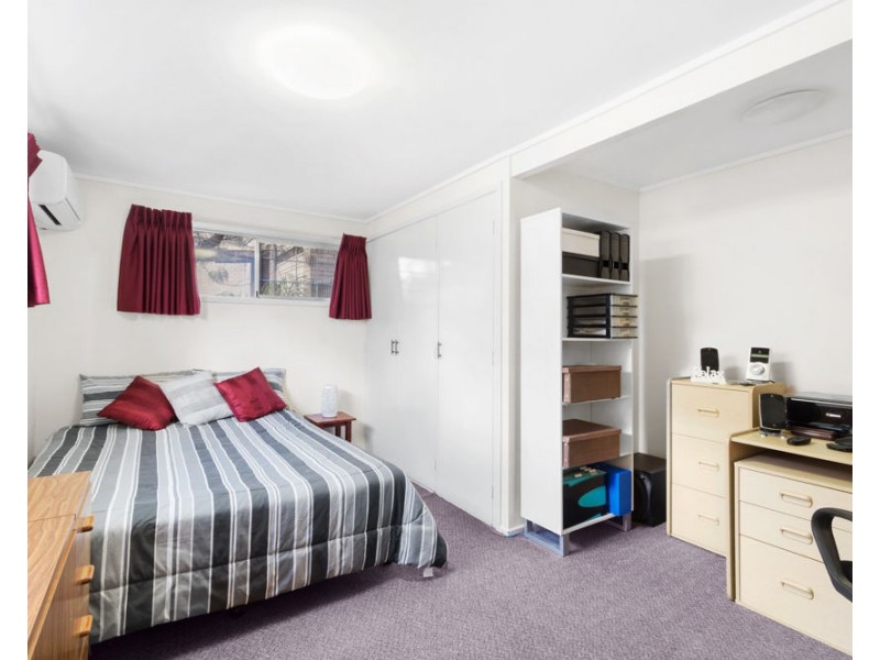 5 Colombo Street, Wishart QLD 4122