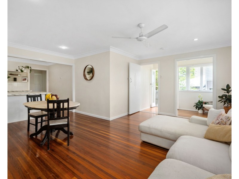 26A Robbies Avenue, Carina QLD 4152