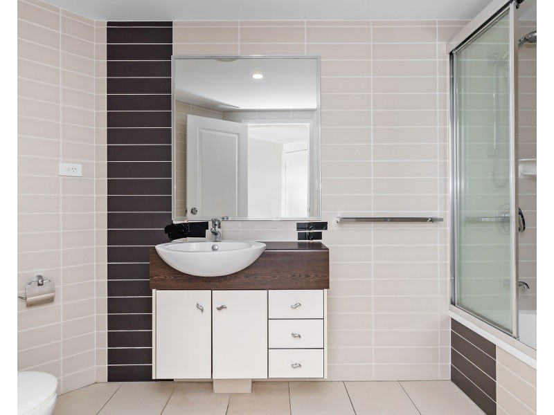 4/1 Sylvia Street, Camp Hill QLD 4152