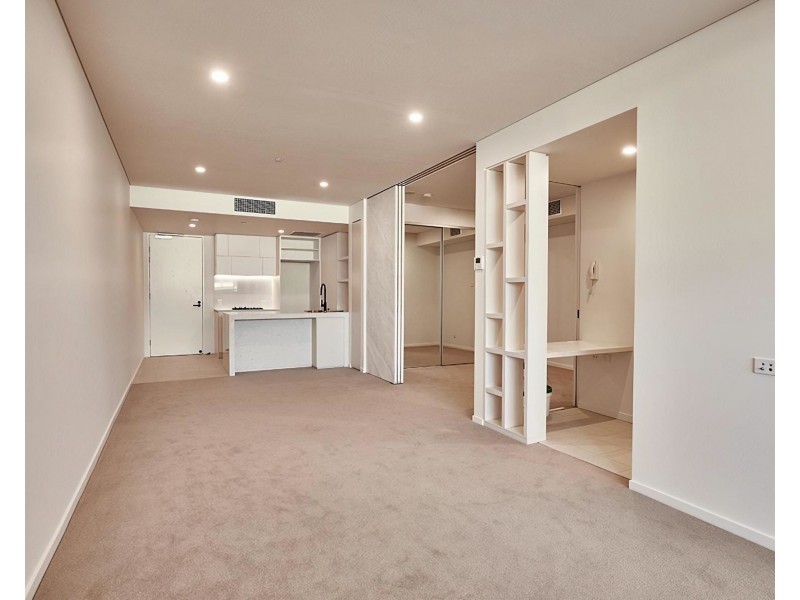 606/62 Logan Road, Woolloongabba QLD 4102