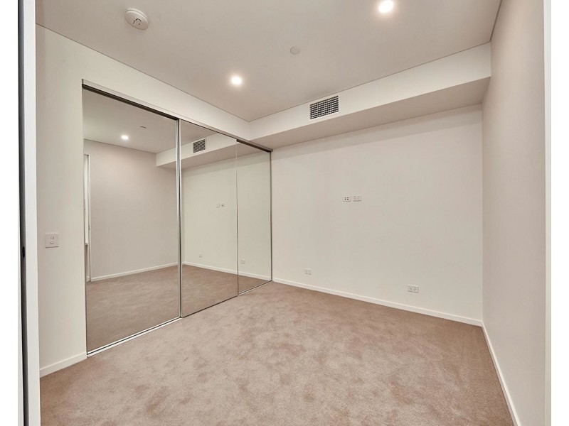 606/62 Logan Road, Woolloongabba QLD 4102