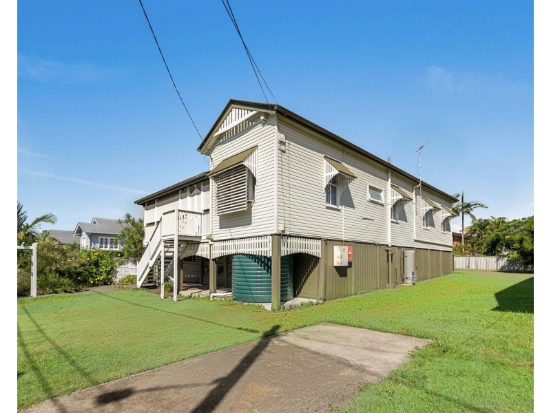 17-21 Tenth Avenue, Coorparoo QLD 4151