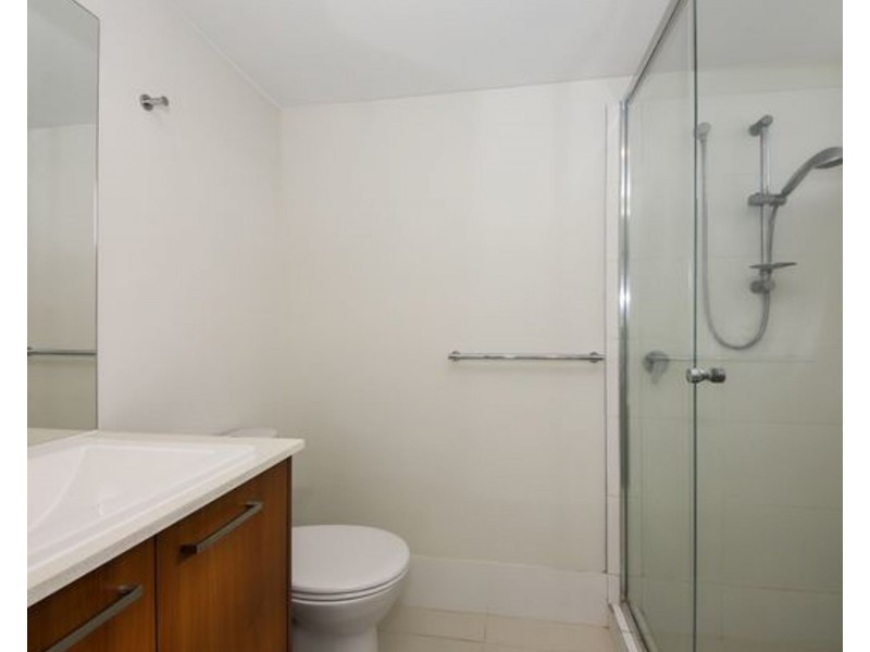 8/65 Ronald Street, Wynnum QLD 4178