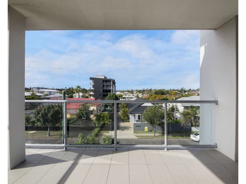 8/65 Ronald Street, Wynnum QLD 4178