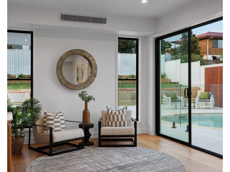 8 Baffin Street, Upper Mount Gravatt QLD 4122