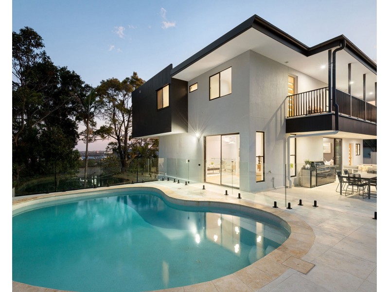 8 Baffin Street, Upper Mount Gravatt QLD 4122