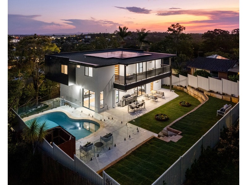 8 Baffin Street, Upper Mount Gravatt QLD 4122