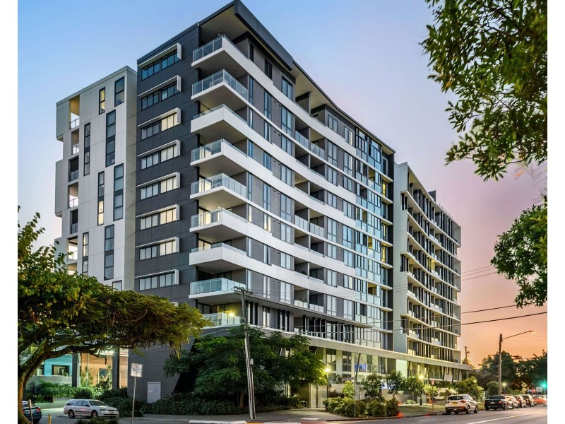 1078/123 Cavendish Road, Coorparoo QLD 4151