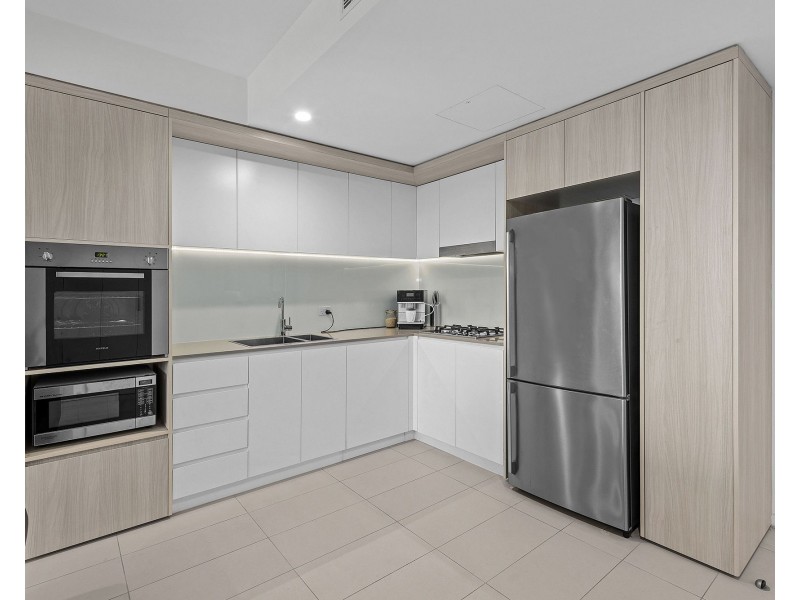 1078/123 Cavendish Road, Coorparoo QLD 4151