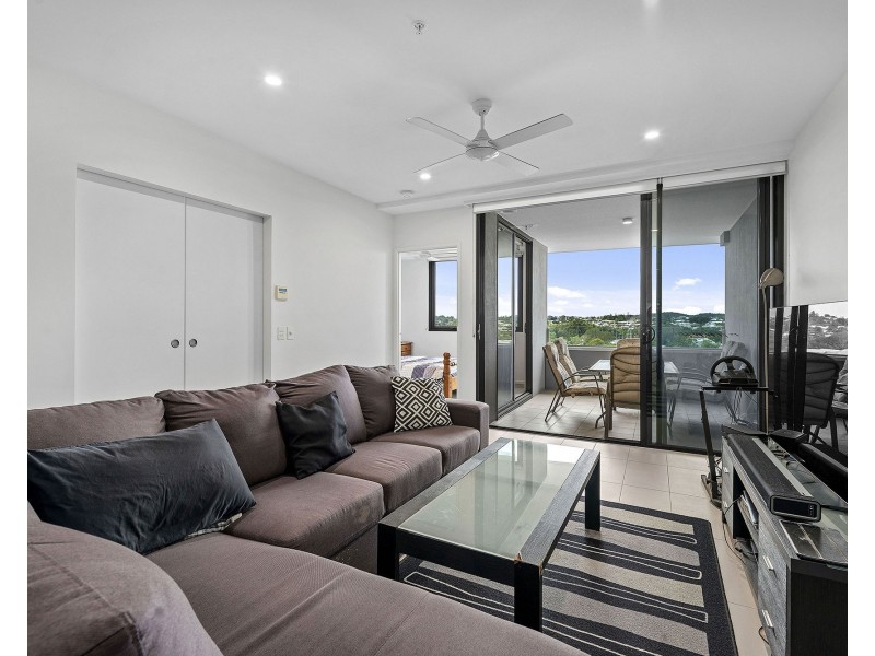 1078/123 Cavendish Road, Coorparoo QLD 4151
