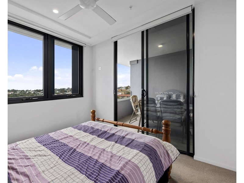 1078/123 Cavendish Road, Coorparoo QLD 4151