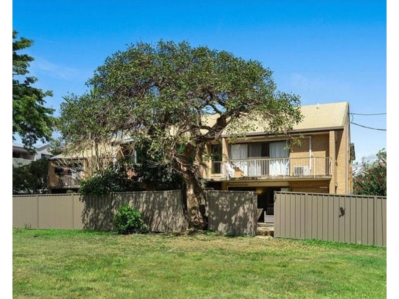 7/19 Temple Street, Coorparoo QLD 4151