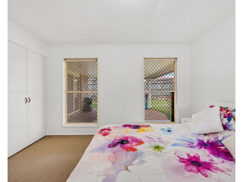 35 Dandelion Drive, Middle Ridge QLD 4350