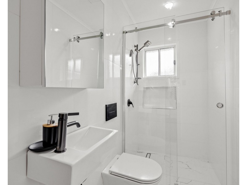35 Dandelion Drive, Middle Ridge QLD 4350