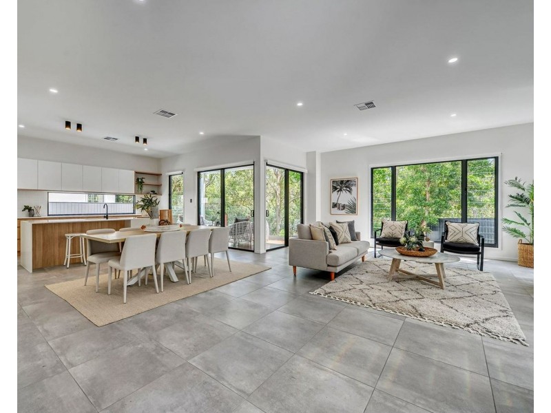 29A Almavale Street, Carindale QLD 4152