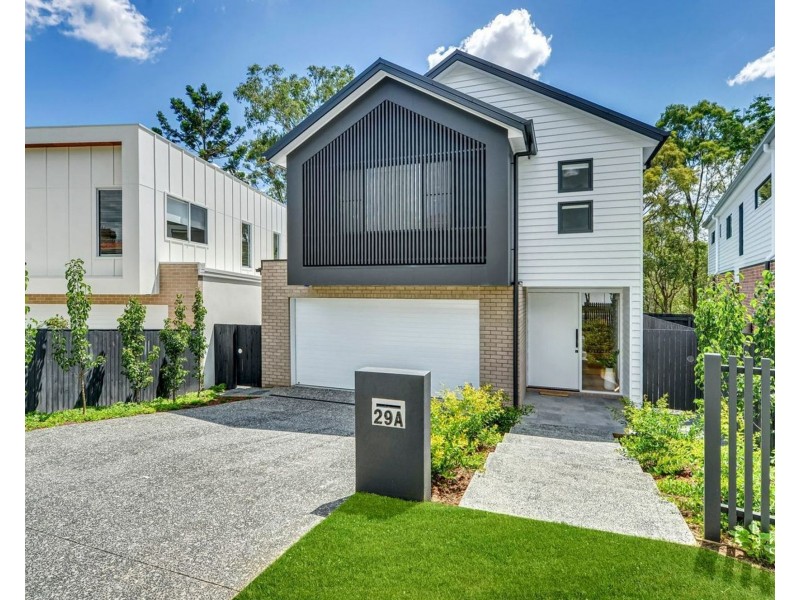 29A Almavale Street, Carindale QLD 4152