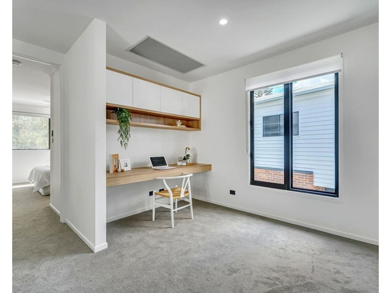 29A Almavale Street, Carindale QLD 4152