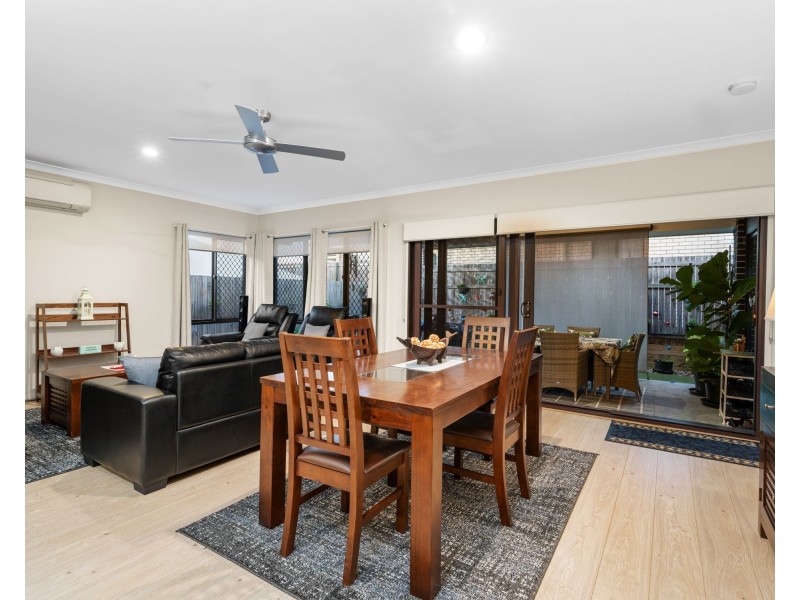 18 Basil Street, Springfield Lakes QLD 4300