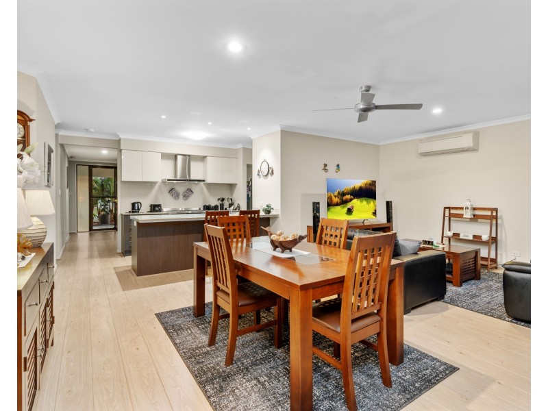 18 Basil Street, Springfield Lakes QLD 4300