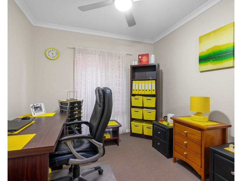 18 Basil Street, Springfield Lakes QLD 4300