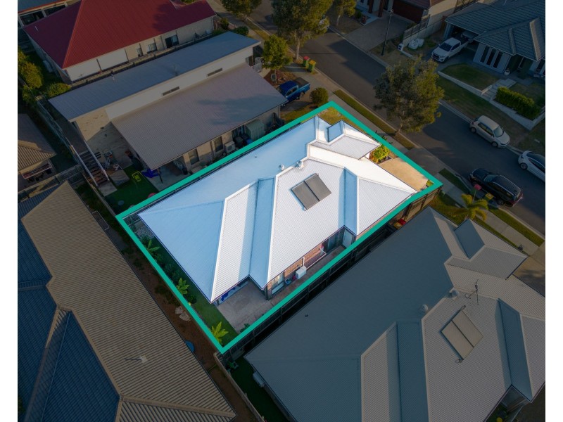 18 Basil Street, Springfield Lakes QLD 4300