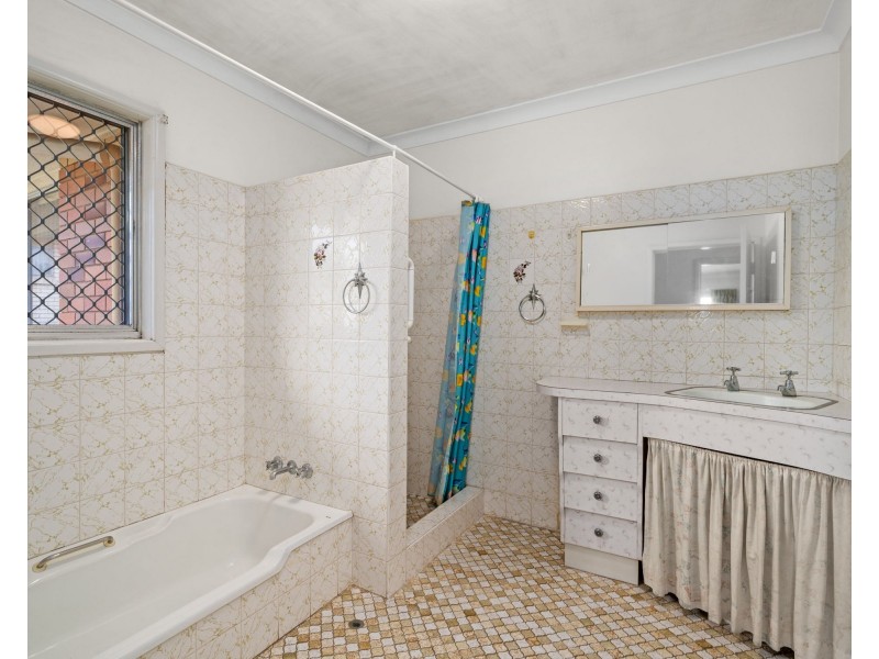 3 Elmfield Street, Wishart QLD 4122