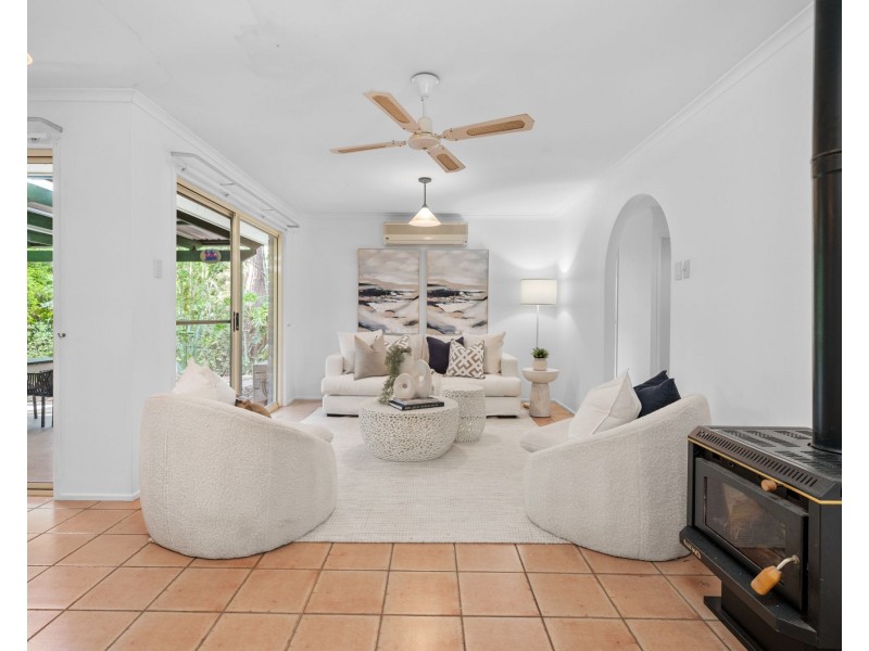30 Levy Road, Elimbah QLD 4516