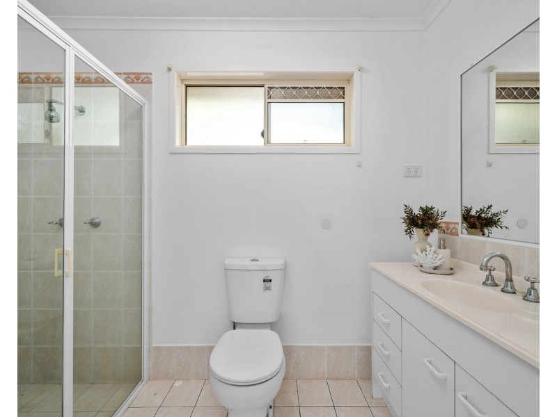 30 Levy Road, Elimbah QLD 4516