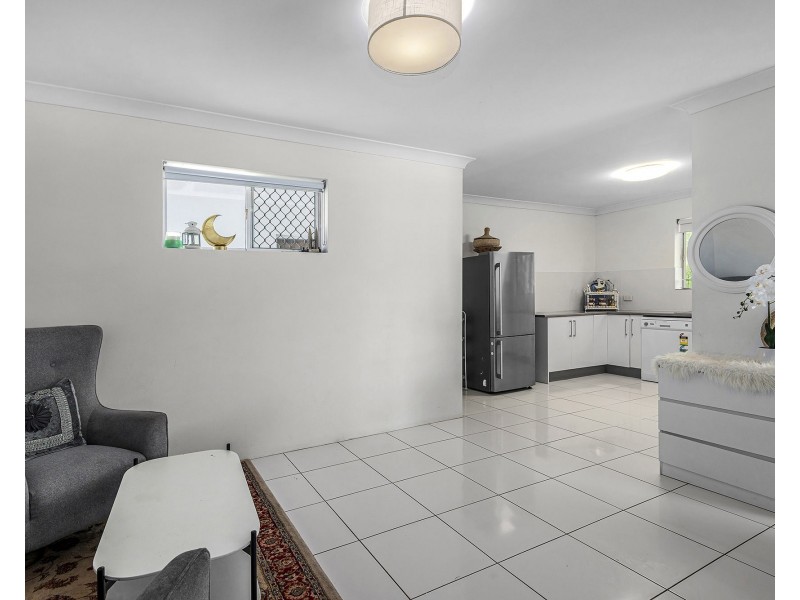 1/22 Redfern Street, Woolloongabba QLD 4102