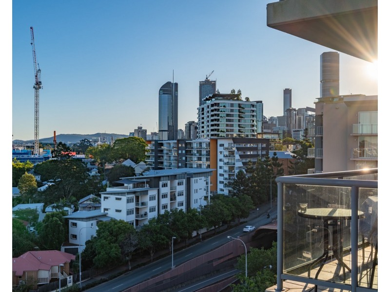 808/188 Shafston Avenue, Kangaroo Point QLD 4169