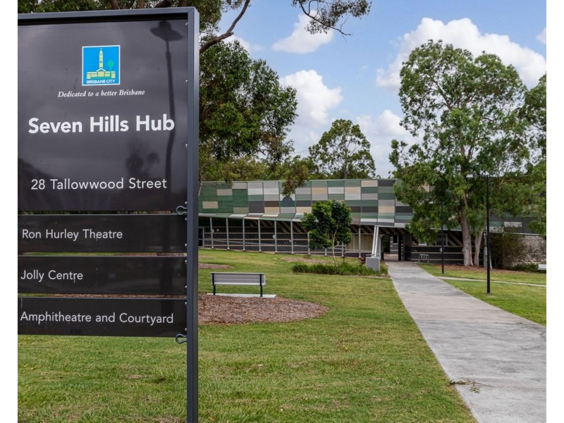 5/6 Tallowwood Street, Seven Hills QLD 4170