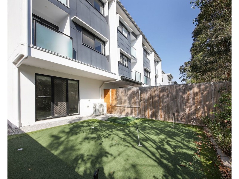 5/6 Tallowwood Street, Seven Hills QLD 4170