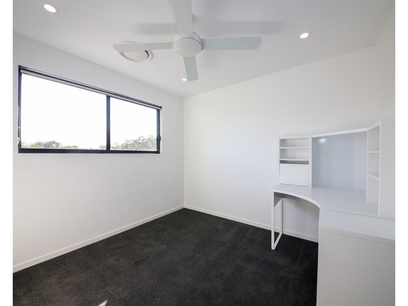 5/6 Tallowwood Street, Seven Hills QLD 4170