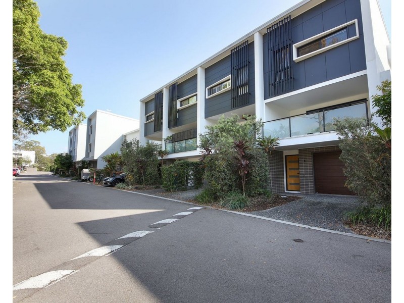 5/6 Tallowwood Street, Seven Hills QLD 4170