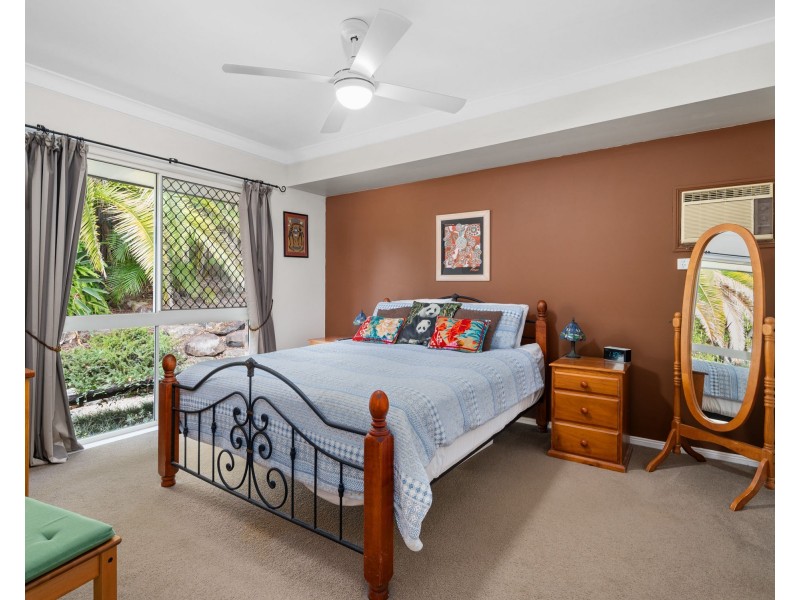 4 Fortrose Place, Ferny Grove QLD 4055