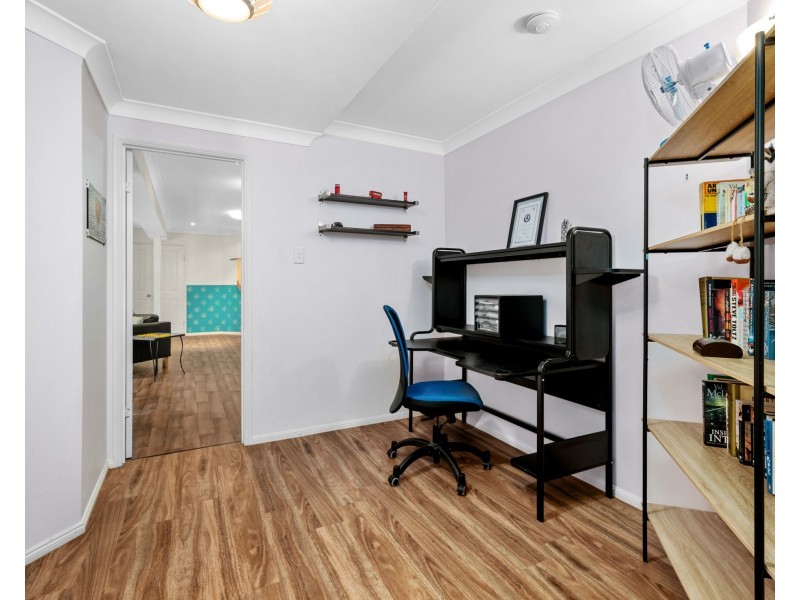 4 Fortrose Place, Ferny Grove QLD 4055