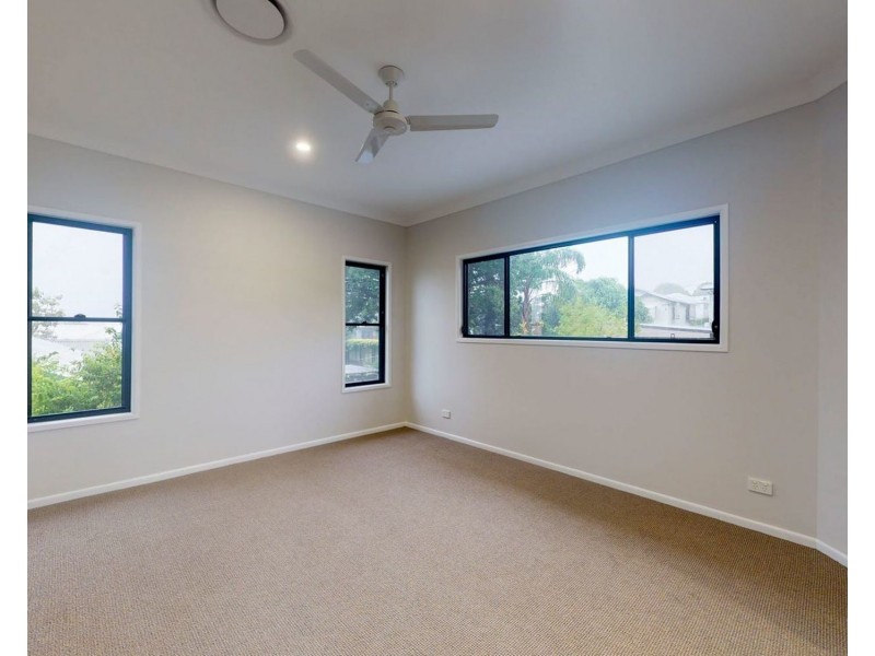 21 Carbethon Street, Manly West QLD 4179