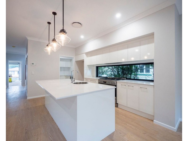21 Carbethon Street, Manly West QLD 4179