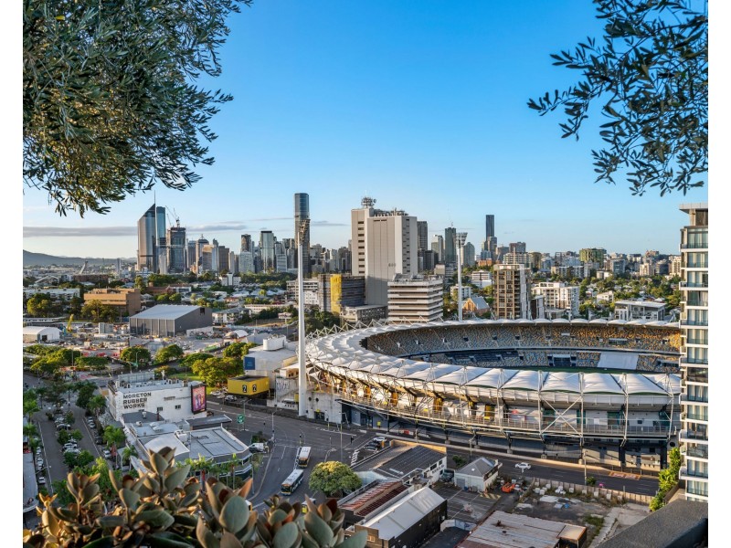 1007/62 Logan Road, Woolloongabba QLD 4102