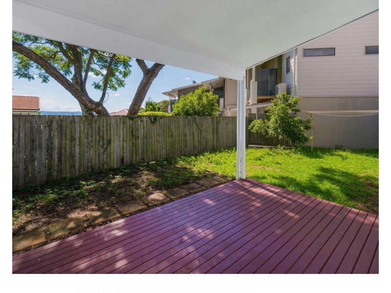 10/265 Cavendish Road, Coorparoo QLD 4151