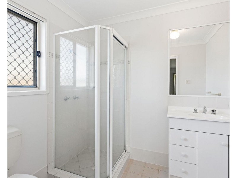 4 Creekside Circuit, Victoria Point QLD 4165