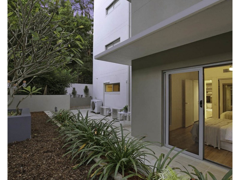 101/18 Paradise Street, Highgate Hill QLD 4101