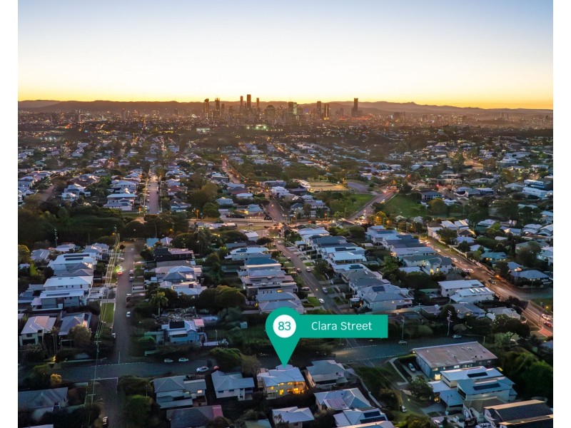 83 Clara Street, Camp Hill QLD 4152
